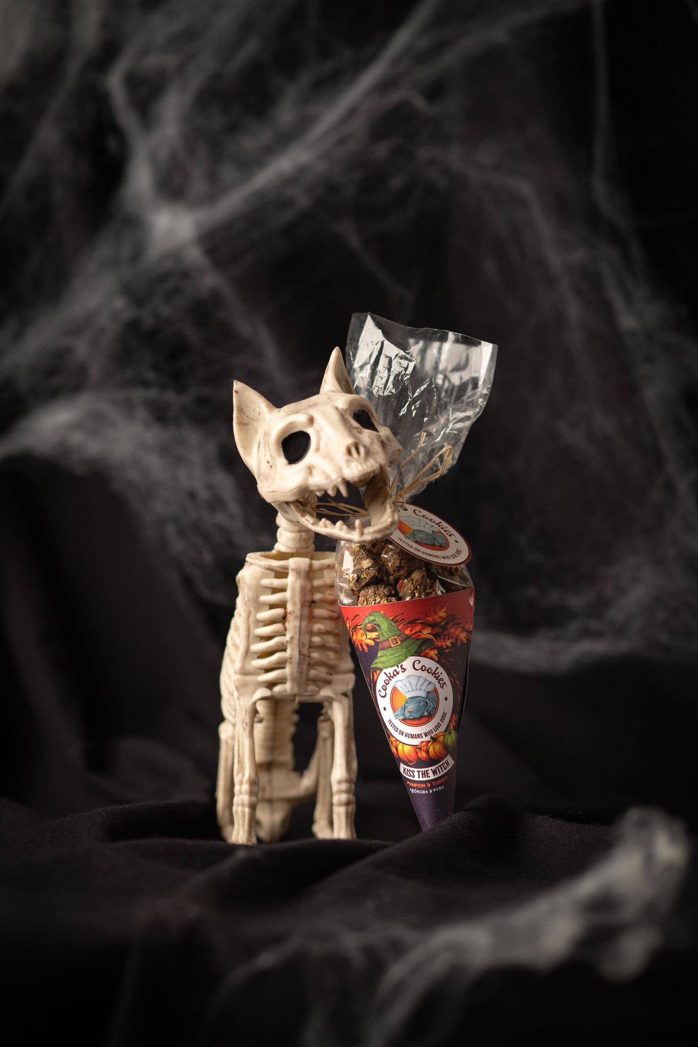 Halloween - Friandises à la dinde et à la citrouille Kiss the Witch