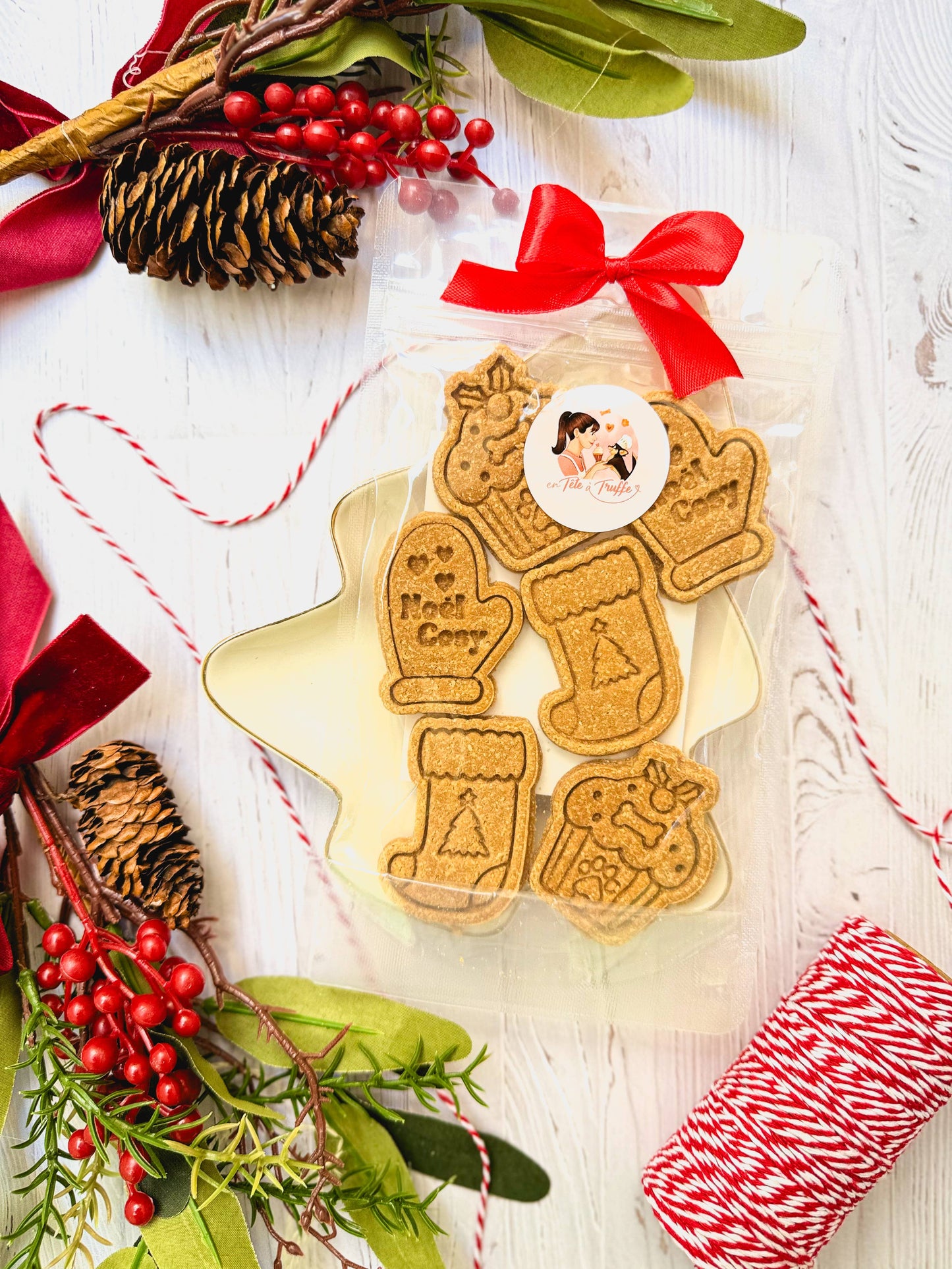 🎄 Biscuits “Noël Gourmand” – Biscuits artisanaux pour chien 🎁