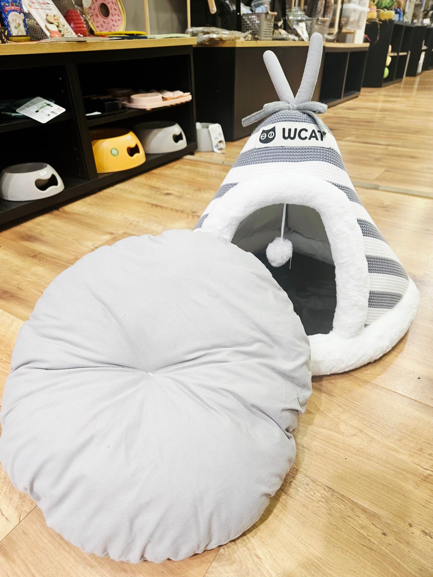 Lit pour chat ou petit chien en forme de tente