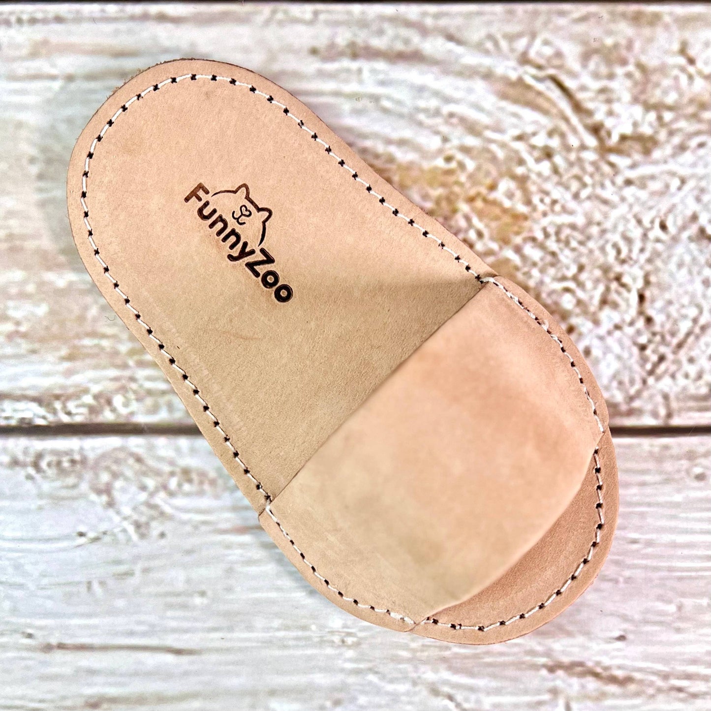 Chausson en cuir – Jouet pour chien