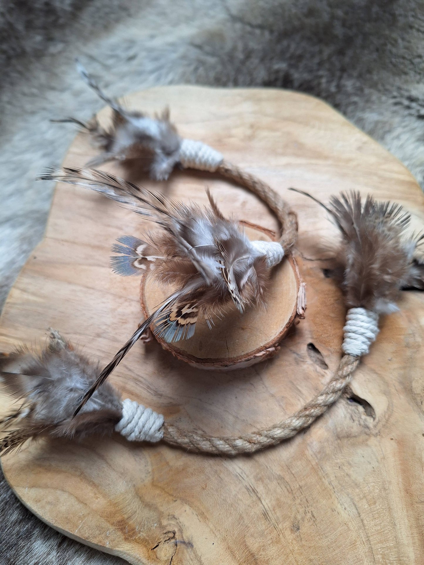 Serpent à plumes – Jouet naturel pour chat 🪶🐍