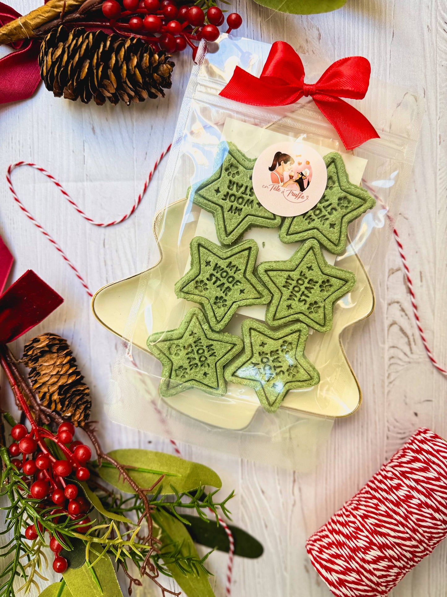 ⭐ Biscuits “Noël de Woof” – Edition Festive pour chien