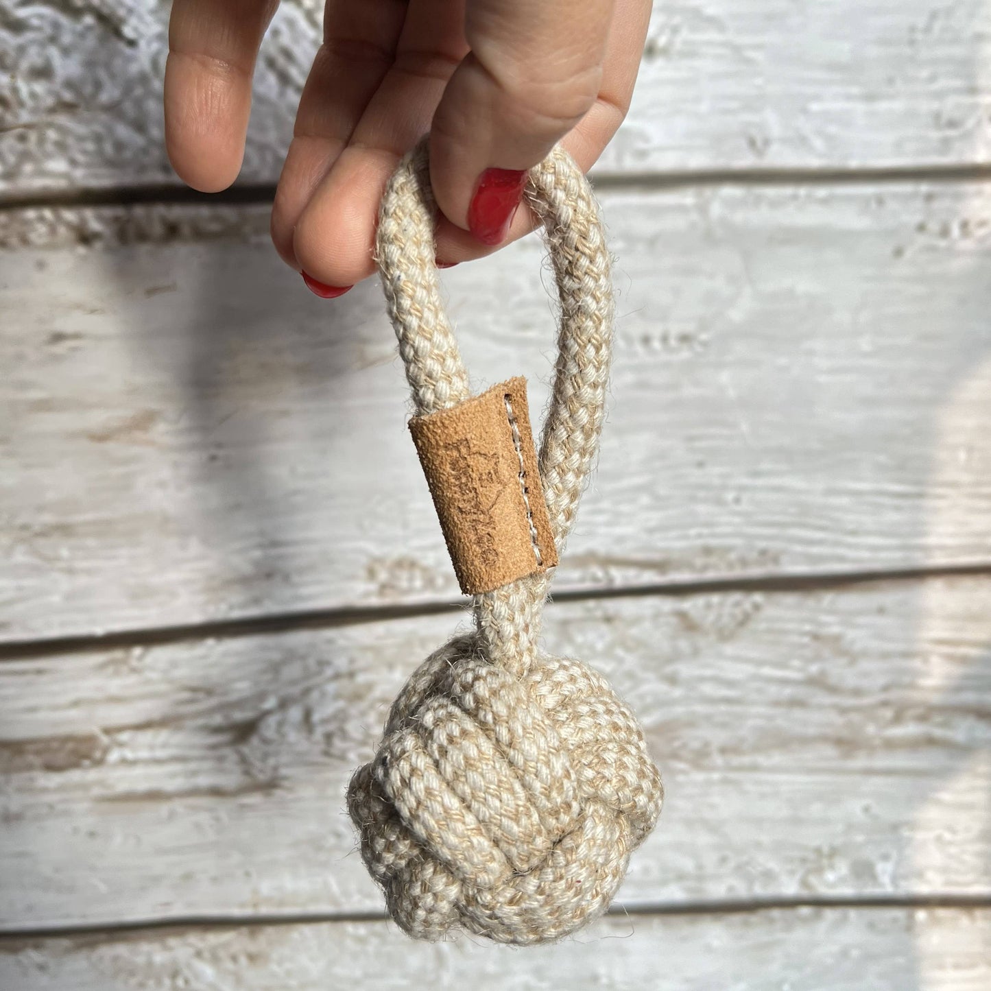 La Mini Rope Ball avec poignée pour petits chiens