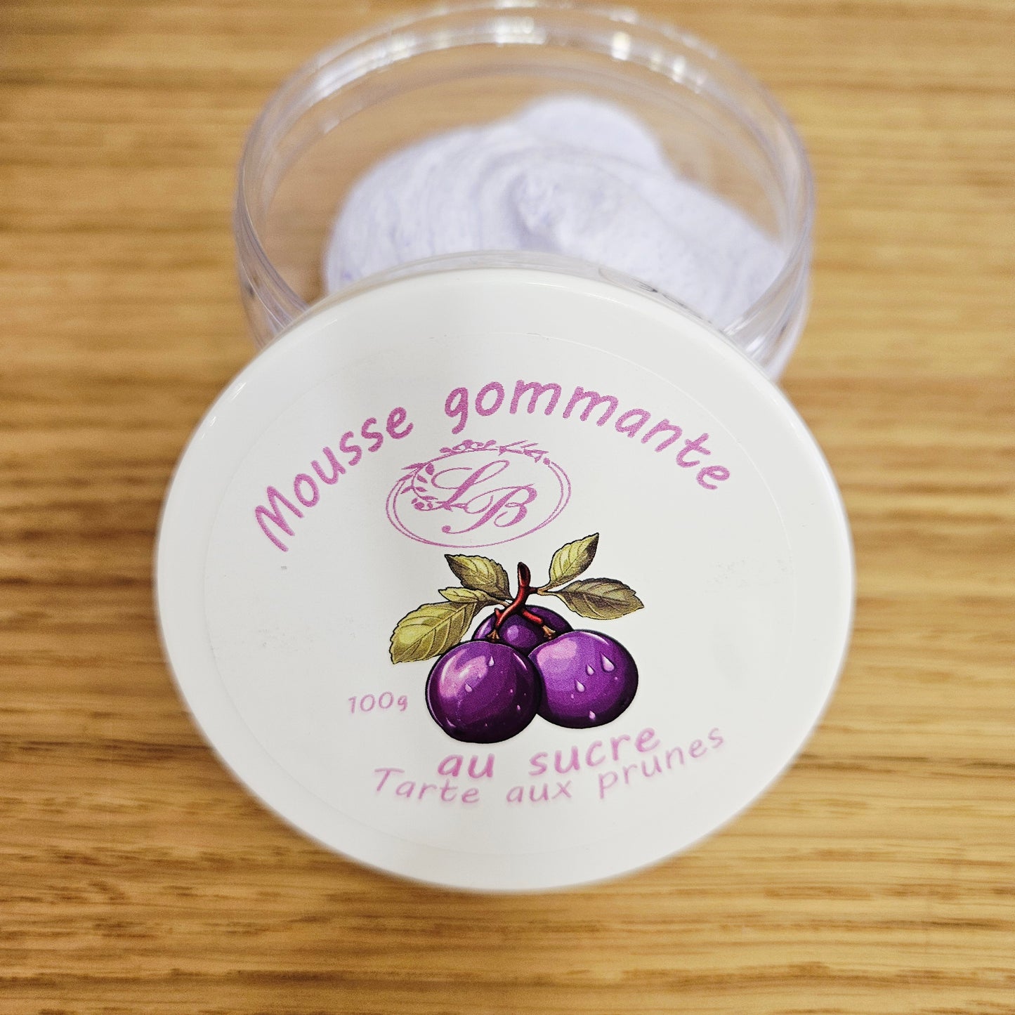 Chantilly de Douche & Bain au Sucre – TARTE AUX PRUNES ✨🍑
100 g
