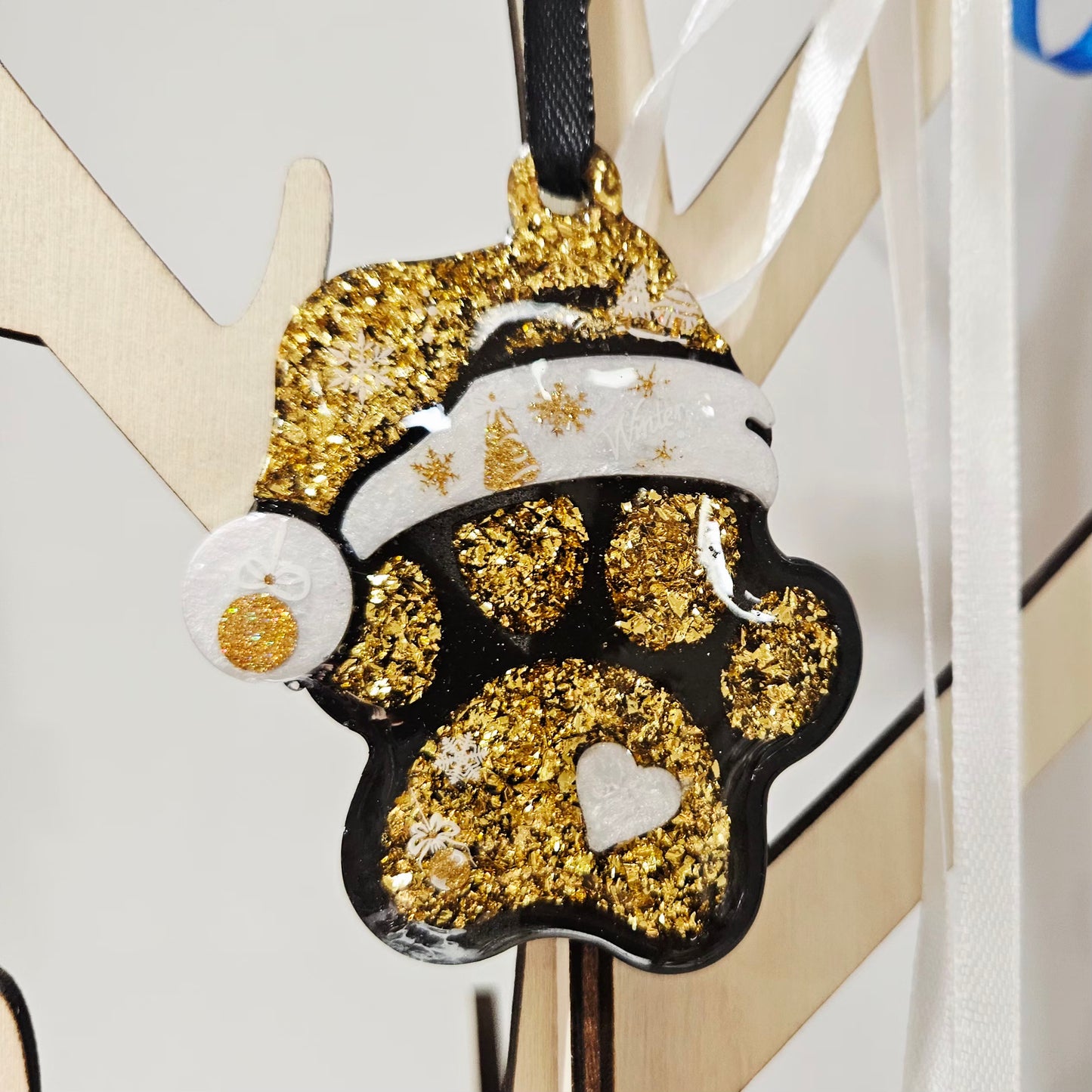 🎄 Suspension Patoune de Noël – Résine faite main