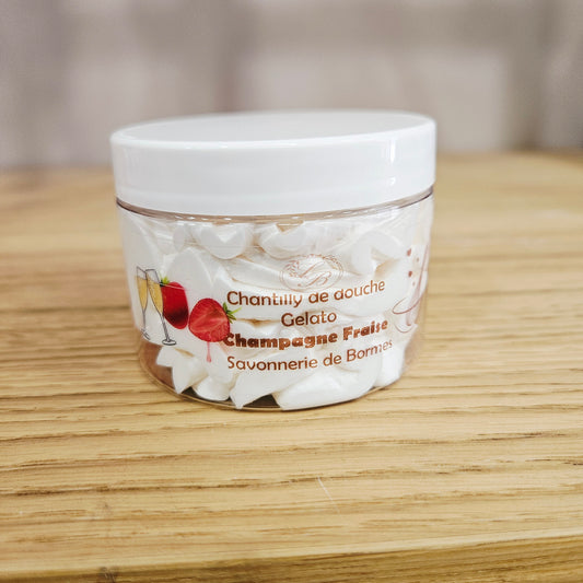 Chantilly de Douche & de Bain – Champagne Fraise 🍓✨ (100 g)
