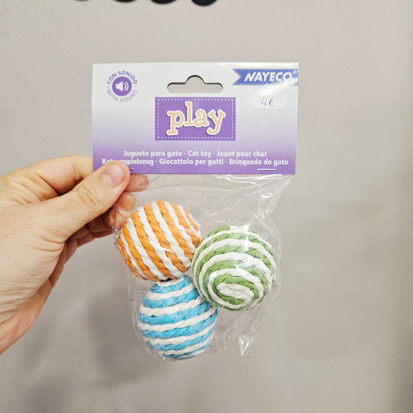 Balles spiralées colorées pour chat
