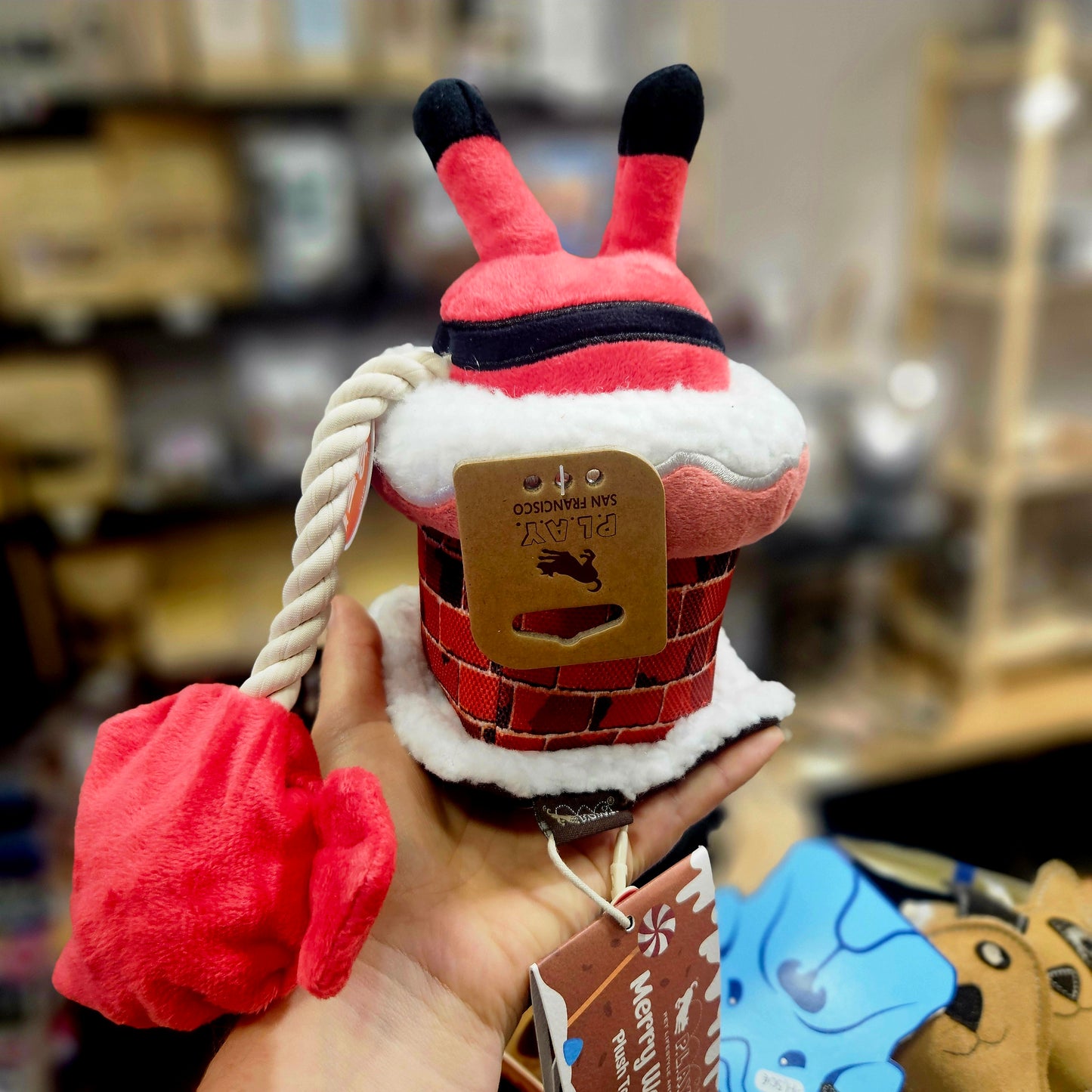 🎅 Peluche de Noël “Père Noël Coincé dans la Cheminée” pour chien