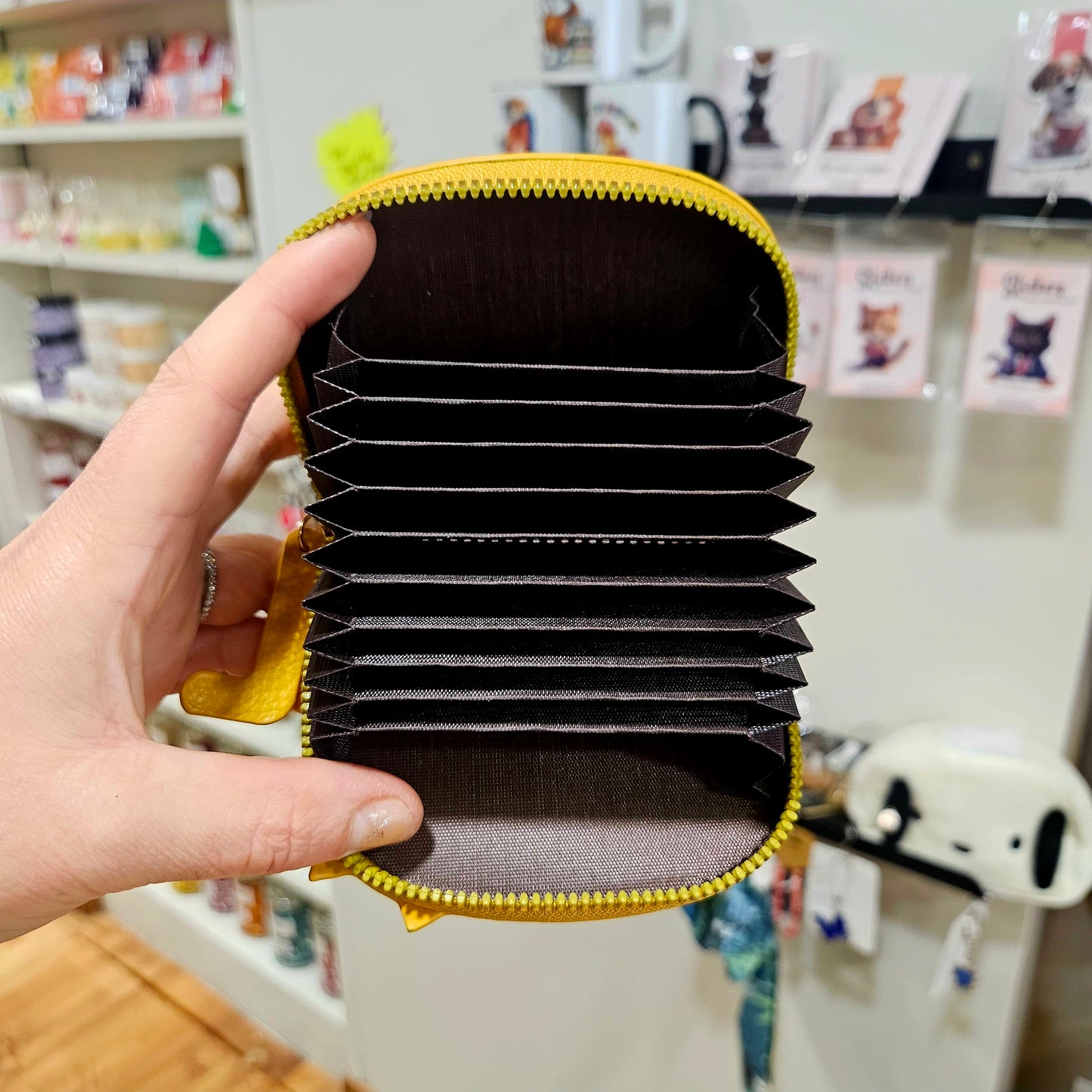 💼 Porte-cartes Femme 2024 – Compact, mignon et pratique