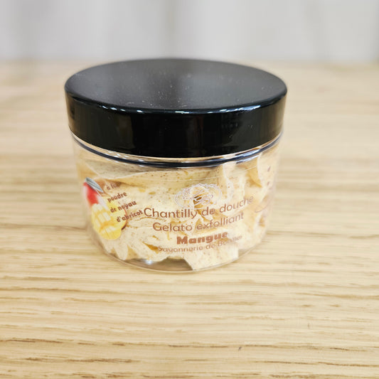 Chantilly de douche exfoliante – MANGUE ✨🥭
100 g