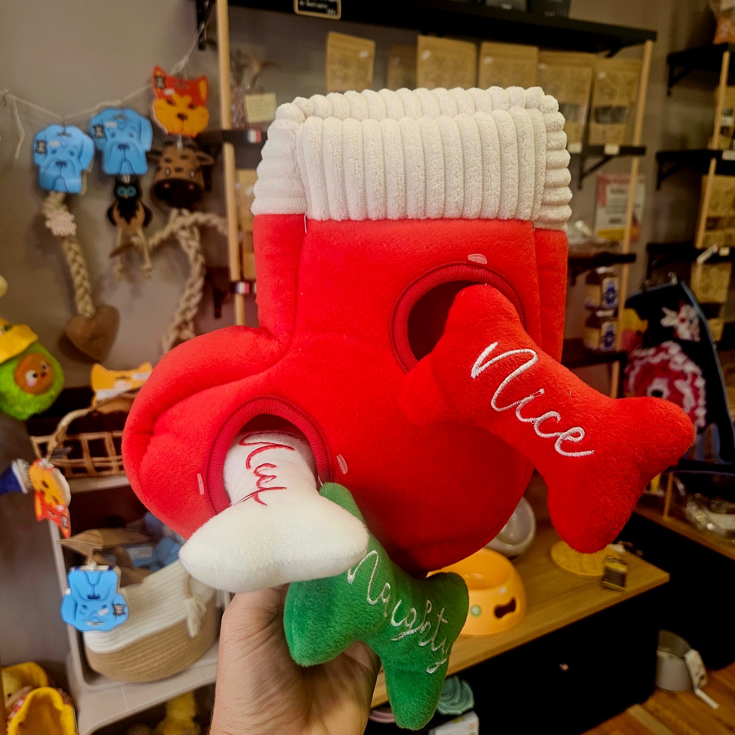 Jouet d’Occupation Chaussette de Noël & Os - Edition limitée - peluche pour chien